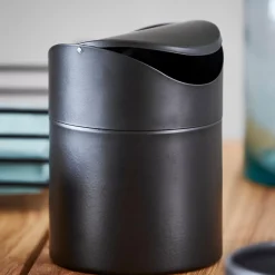 Industria Cubo De Basura Para La Mesa Negro