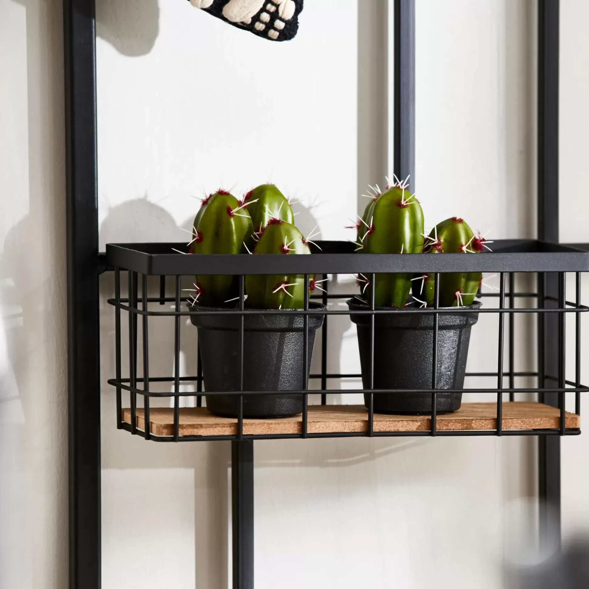 Modular Cesta Negro