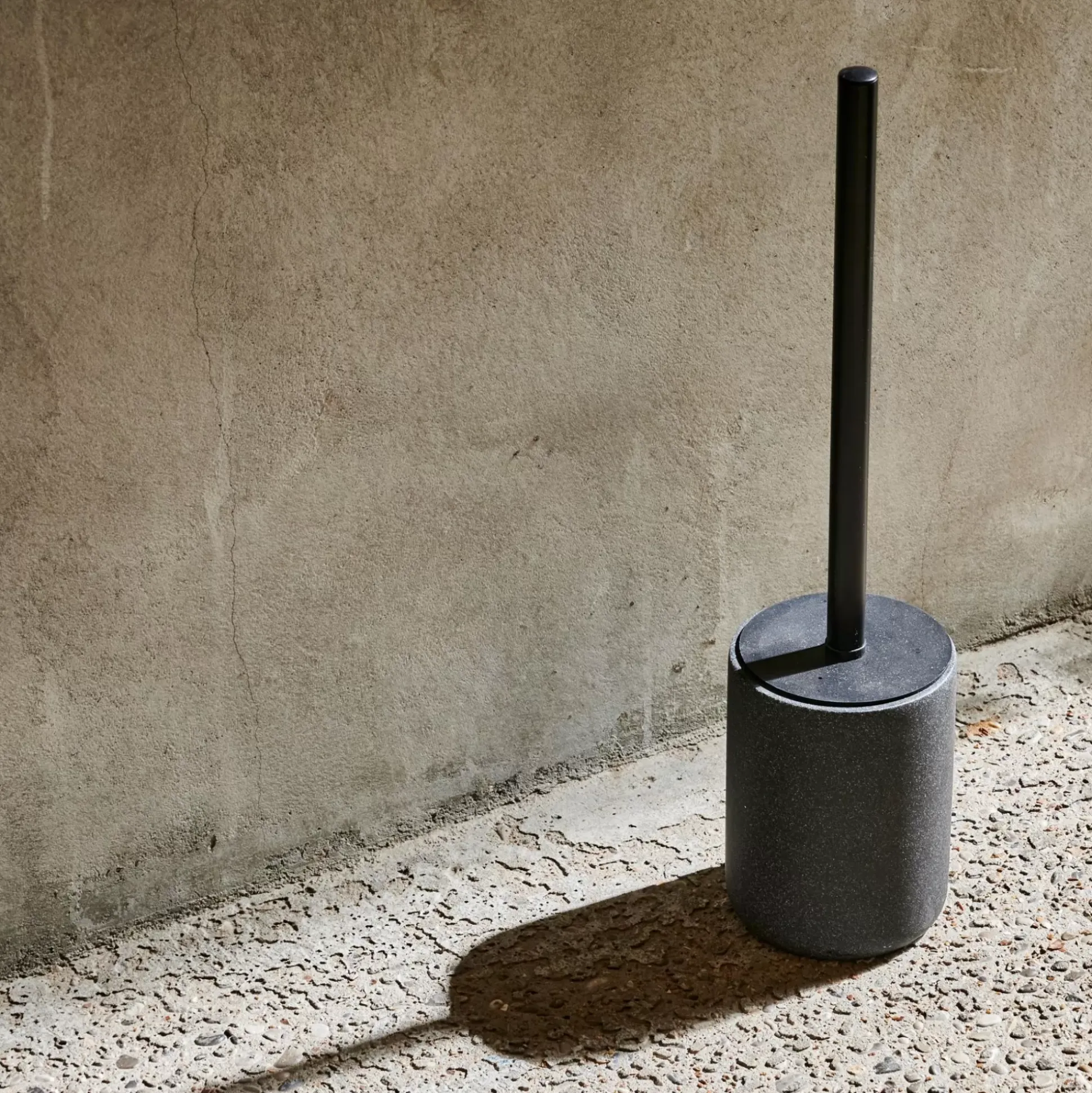 Moon Cepillo Wc En Soporte Negro, Gris Oscuro