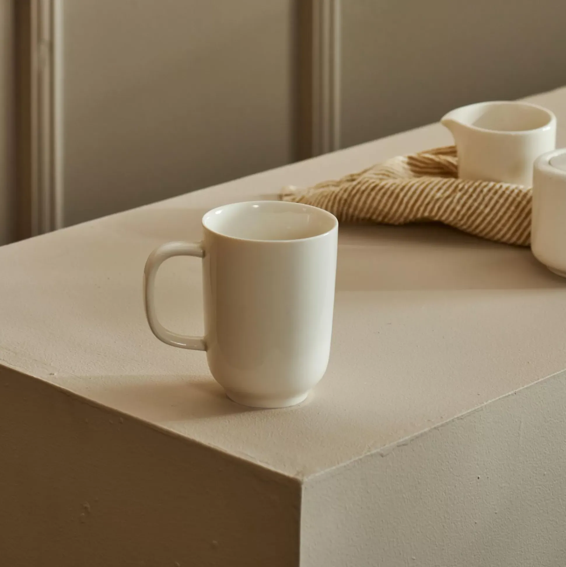Moon Taza Blanco