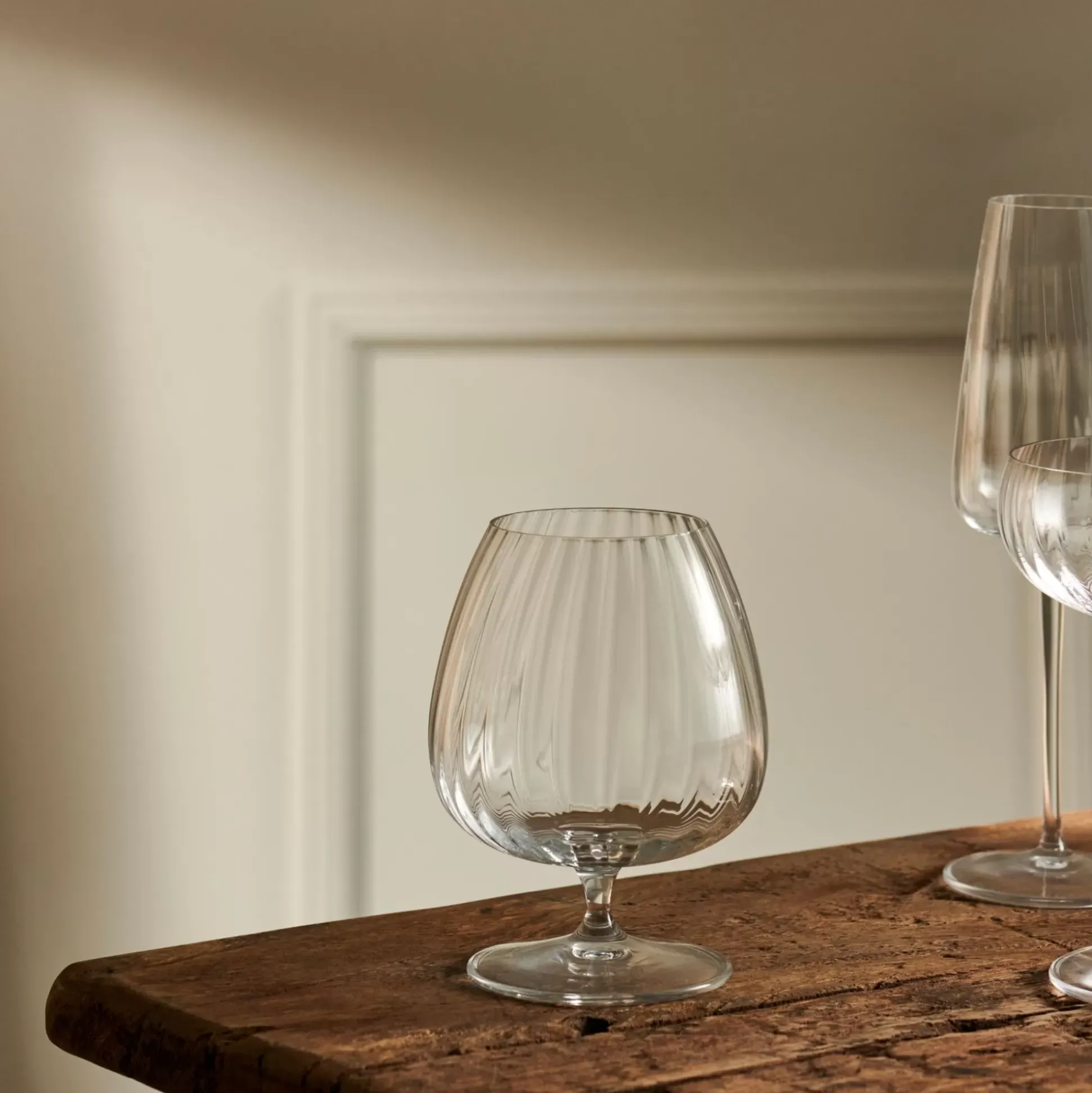 Speakeasies Conac Transparente